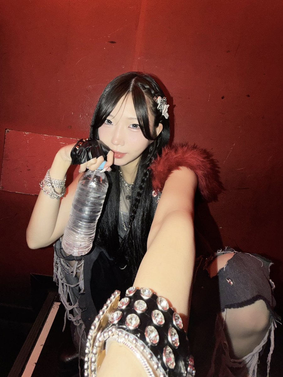 zanka_miina's tweet photo. がぶっ https://t.co/EKZ9e383nQ
