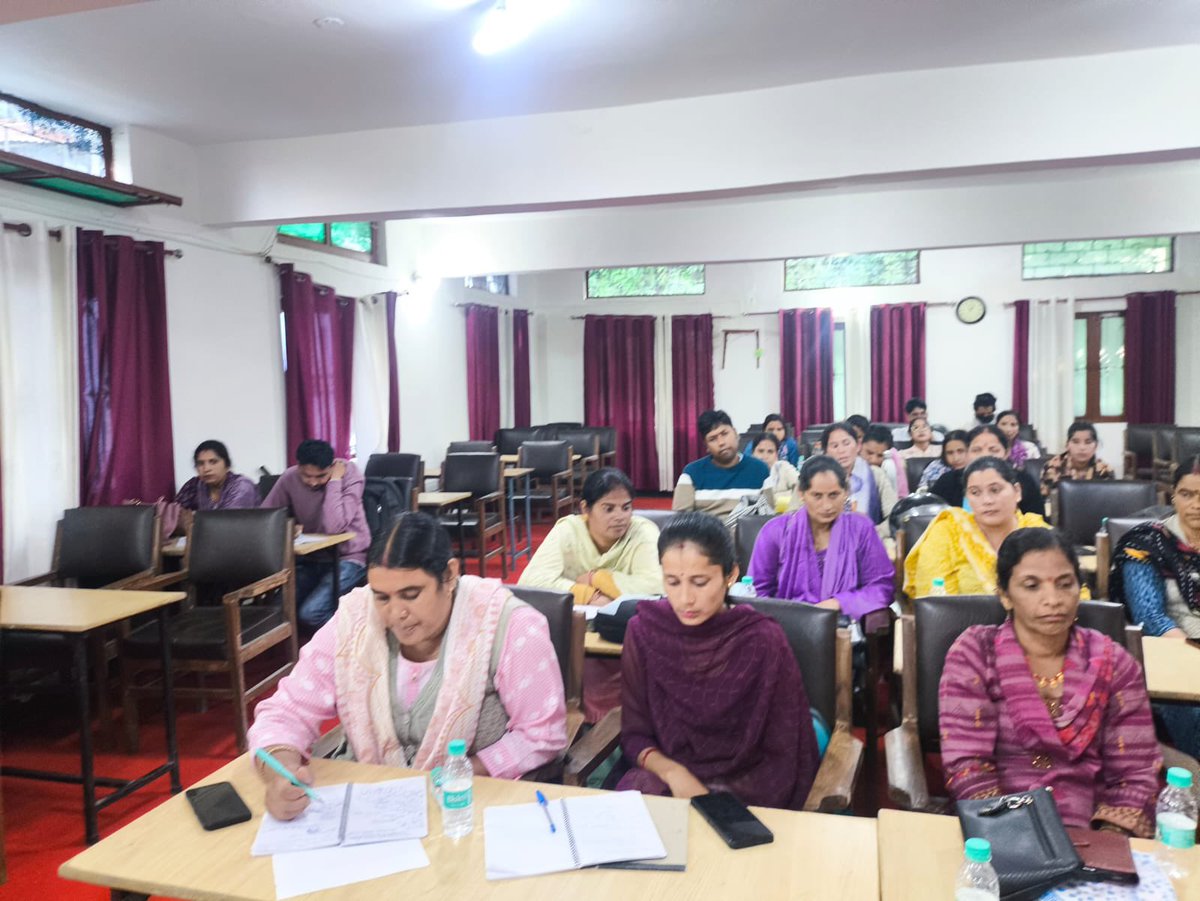 REAPPauri's tweet photo. Training Update: Business Planning and Marketing*
Venue:* RSETI, Pauri Garhwal
Dates:* 24th to 26th Sept 2026
The 3-day training program on Business Planning and Marketing* began with a lamp lighting ceremony by Federation Core Members.
@cdo_pauri @REAPUttarakhand @MoRD_GoI @IFAD https://t.co/ZRJLwsBLII