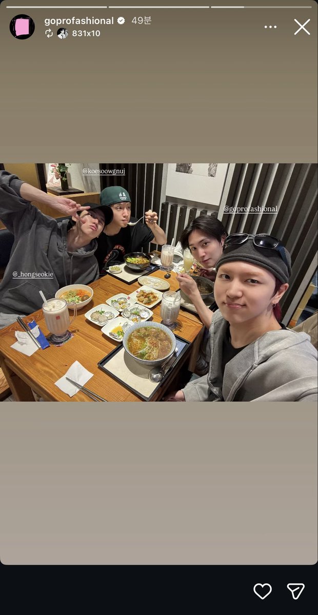 arch__777's tweet photo. 예뻐죽겟네 https://t.co/PzQcOYVdA9