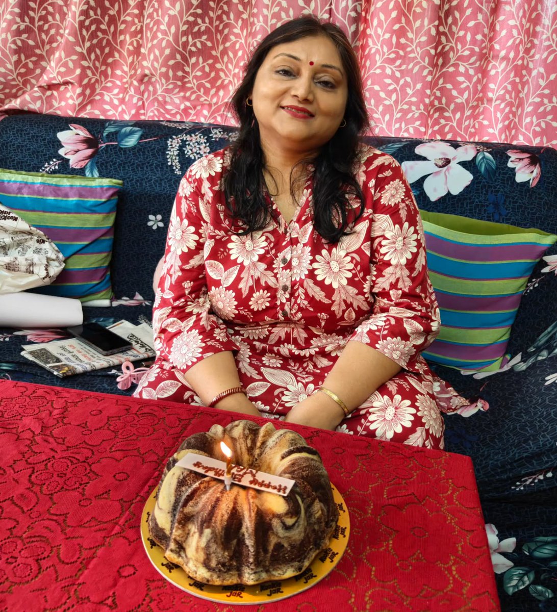FredaStingef's tweet photo. Happy Birthday, Mummum! I only wish to see you happy and healthy. As I enter this new phase of life, I hope to make you proud and live by your values. I love you so much! https://t.co/r6JsveyXjZ