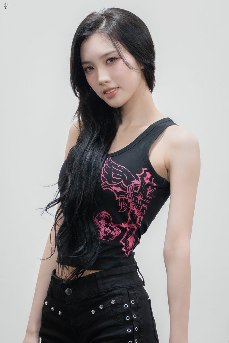 imsullinlove's tweet photo. 260911 HQ 

สวยมาก

#트리플에스 #설린 #ซอลลิน #Sullin https://t.co/SSSP3x58vp