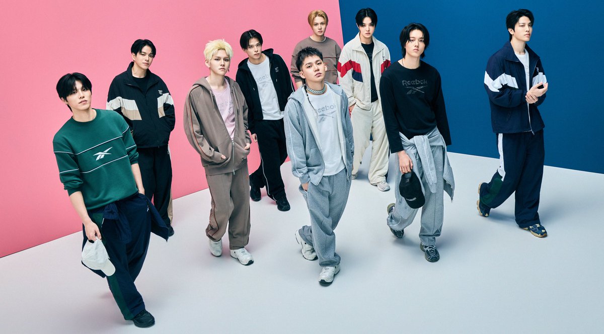 3i4247486's tweet photo. TREASURE × Reebok #트레저 #지훈
🔗 https://t.co/xdr43yG4o4 https://t.co/t3uDX1dZz1