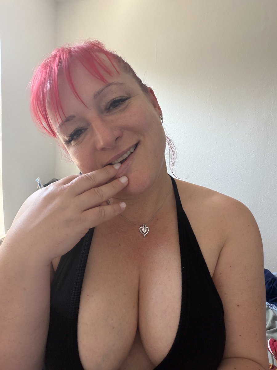 yourChristine1_'s tweet photo. Do you like red hair? 😘 https://t.co/8yDp9BORFr