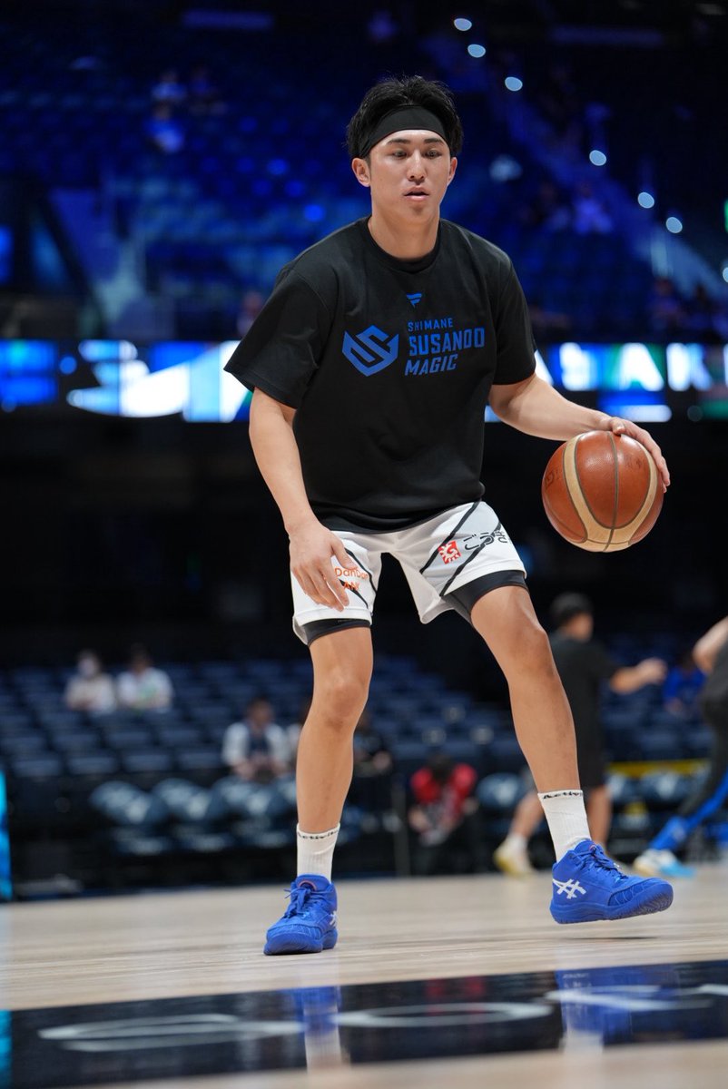 susanoo_m's tweet photo. ウォーミングアップ💨🔥📸

🏀🕖19:05 TIP OFF

#島根スサノオマジック https://t.co/xB0EdetQmB