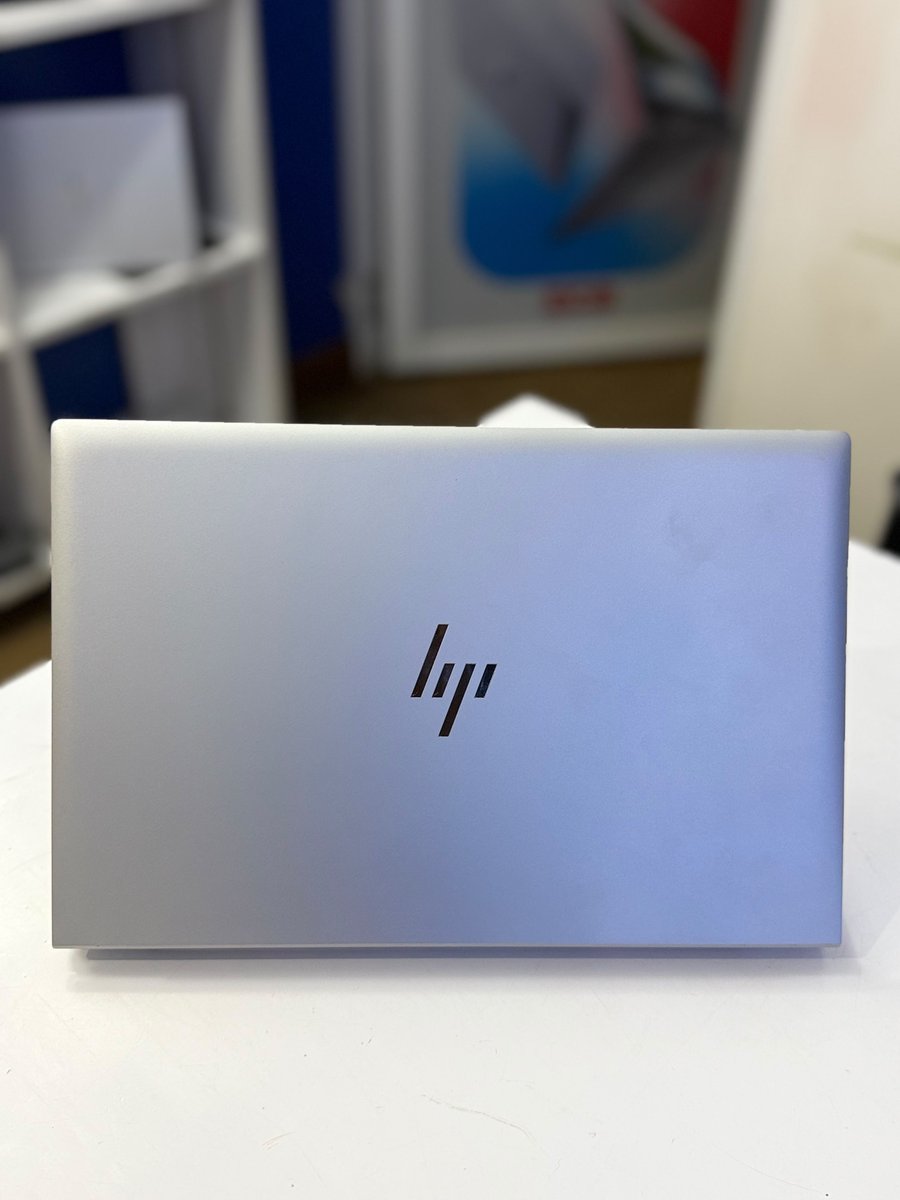 ecbtechnologies's tweet photo. HP ELITEBOOK 830 G8  PREMIUM BUSINESS LAPTOP

⚡ Processor: Intel® Core™ i5 – 11th Generation
🧠 RAM: 8GB
💾 Storage: 256GB SSD
🖥️ Display: 13.3-Inch
🎮 Graphics: Intel® Iris® Xe Graphics
✨ Design: Slim, Lightweight & Business-Ready
🎒 Comes with Laptop Bag
💰 PRICE: KSH 35,500

📞 Call/WhatsApp: 0717 040 531
📍 Location: Iconic Business Plaza, 3rd Floor, Room T12, Moi Avenue, Nairobi