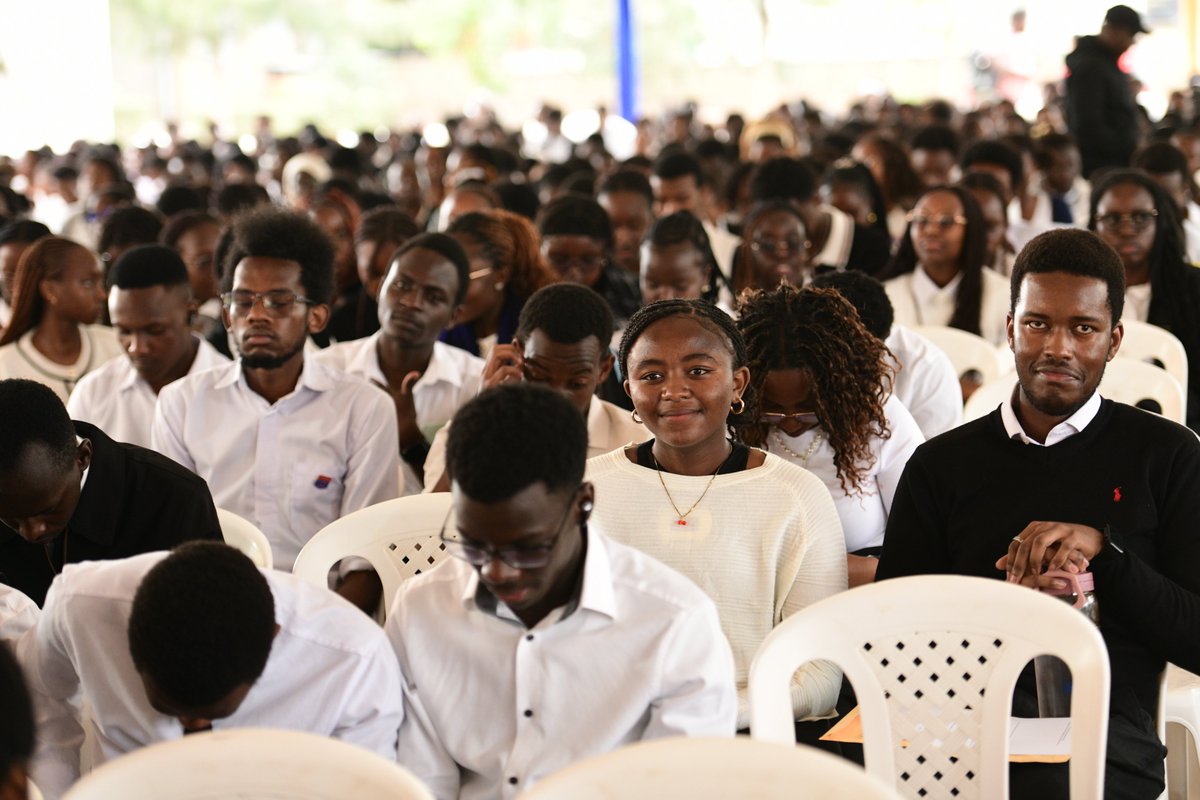 StrathU's tweet photo. Strathmore is the rightful place for you! Commit to stay to completion #KaribuniSU
~Mr. Paul Ochieng'
#SUreFuture https://t.co/9APezj8qxf
