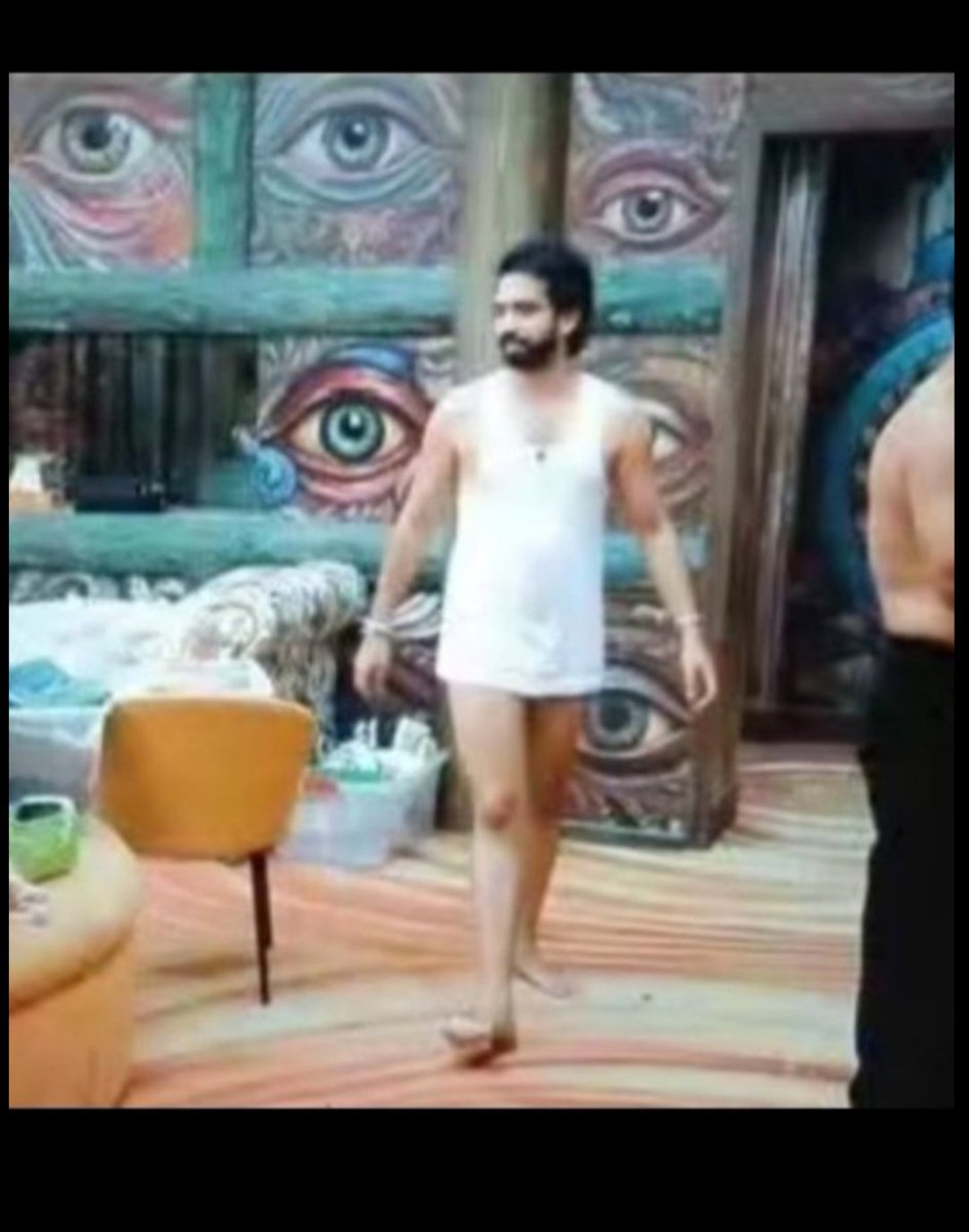 Emobiland13's tweet photo. Most hated contestant in #bb20 #AmaalMallik #baseerALI
Most hates contestant in #bb20 #Rithi
Tino hypless https://t.co/8k83I6iRMa