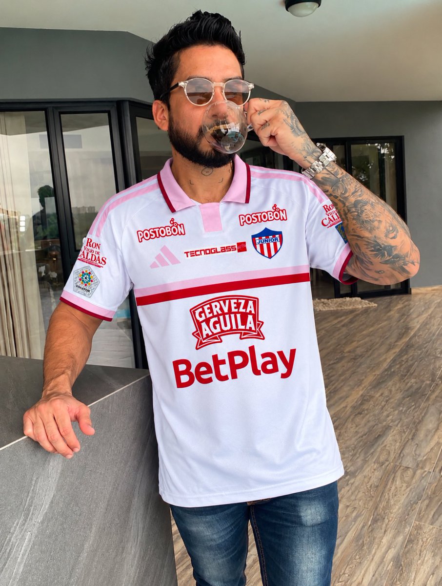 PTiburona's tweet photo. 🔜. Mañana juega el 🦈, ponte la alternativa para apoyarlo. 
📞. 3008672675
🚛. Envíos y domicilios contra entrega. https://t.co/4x8sIRzvEy