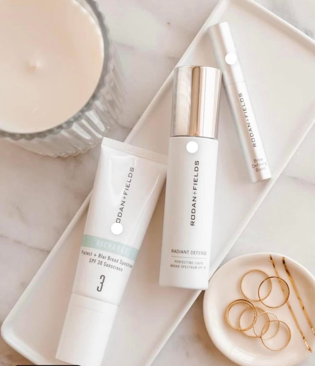 CyrusComeguooc's tweet photo. Glowing skin, coming right up. Our flawless face trio creates a radiant complexion
1. Prime with Recharge Step 3. 2. Perfect your finish with Radiant Defense Perfecting Liquid. 3. Define and strengthen brows with Brow Defining Boost. https://t.co/9HKPbrUdZl
