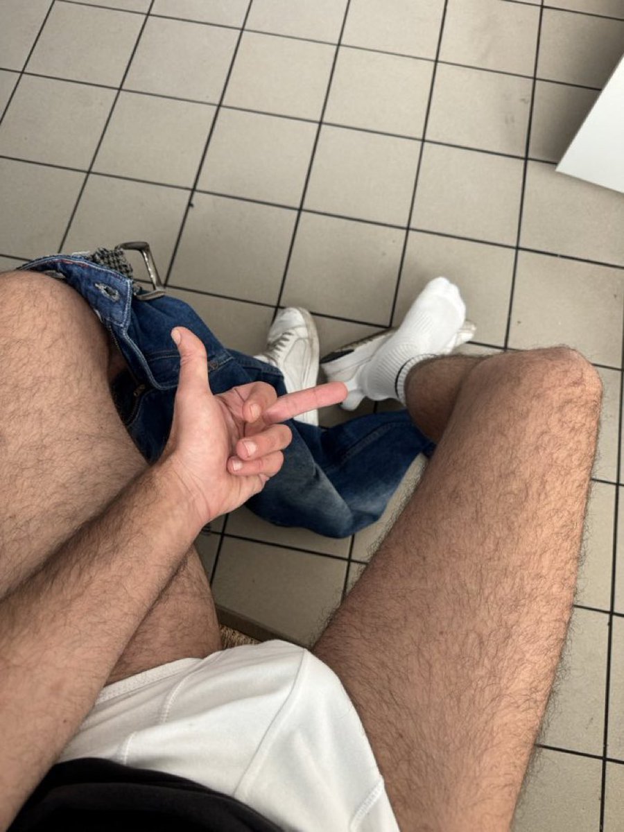mr_viego's tweet photo. Mi dicono che oggi è TAX FRIDAY 🤑😏

...mi dicono.......sarà vero? 😈 https://t.co/4IaCTXx5rm