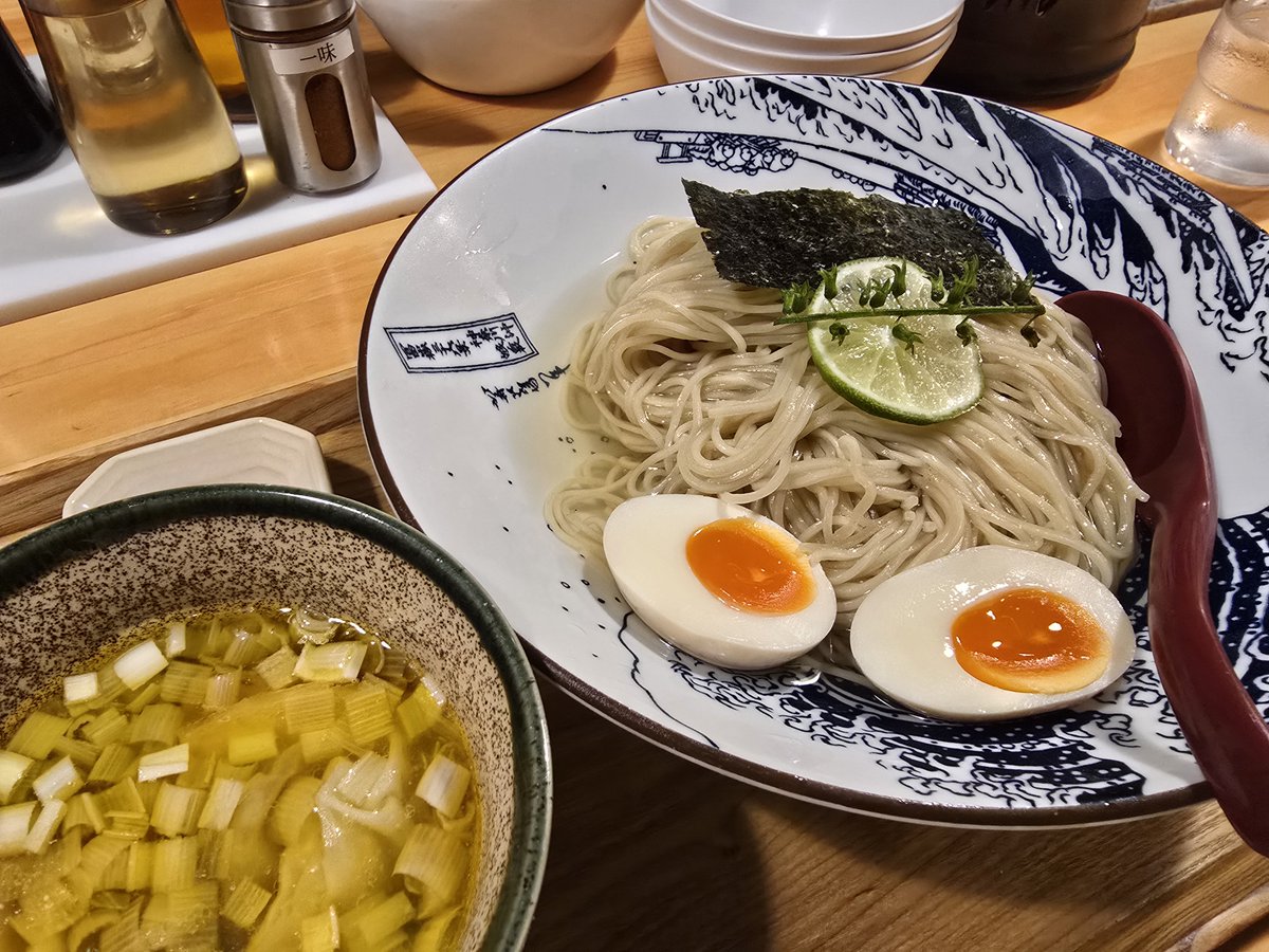 earthluck2008's tweet photo. 久しぶりの昆布水麺
はまってます(*^^*) https://t.co/jmLwEXobXD