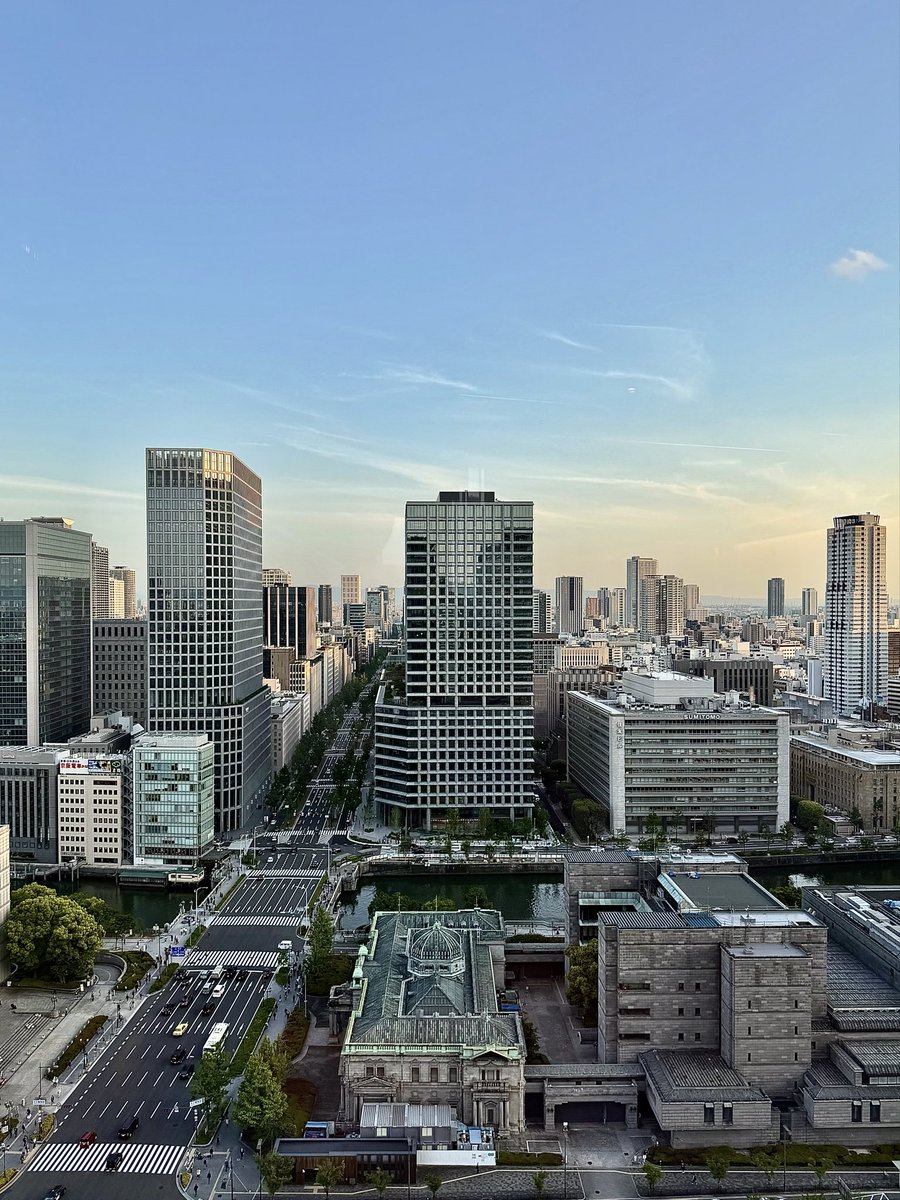 alanz67634074's tweet photo. 大阪北新地からのビル群風景

大阪のビル群も東京には負けてないなぁ

てか、この景色撮れるCANDEO最強 https://t.co/5Ae4ynPv31