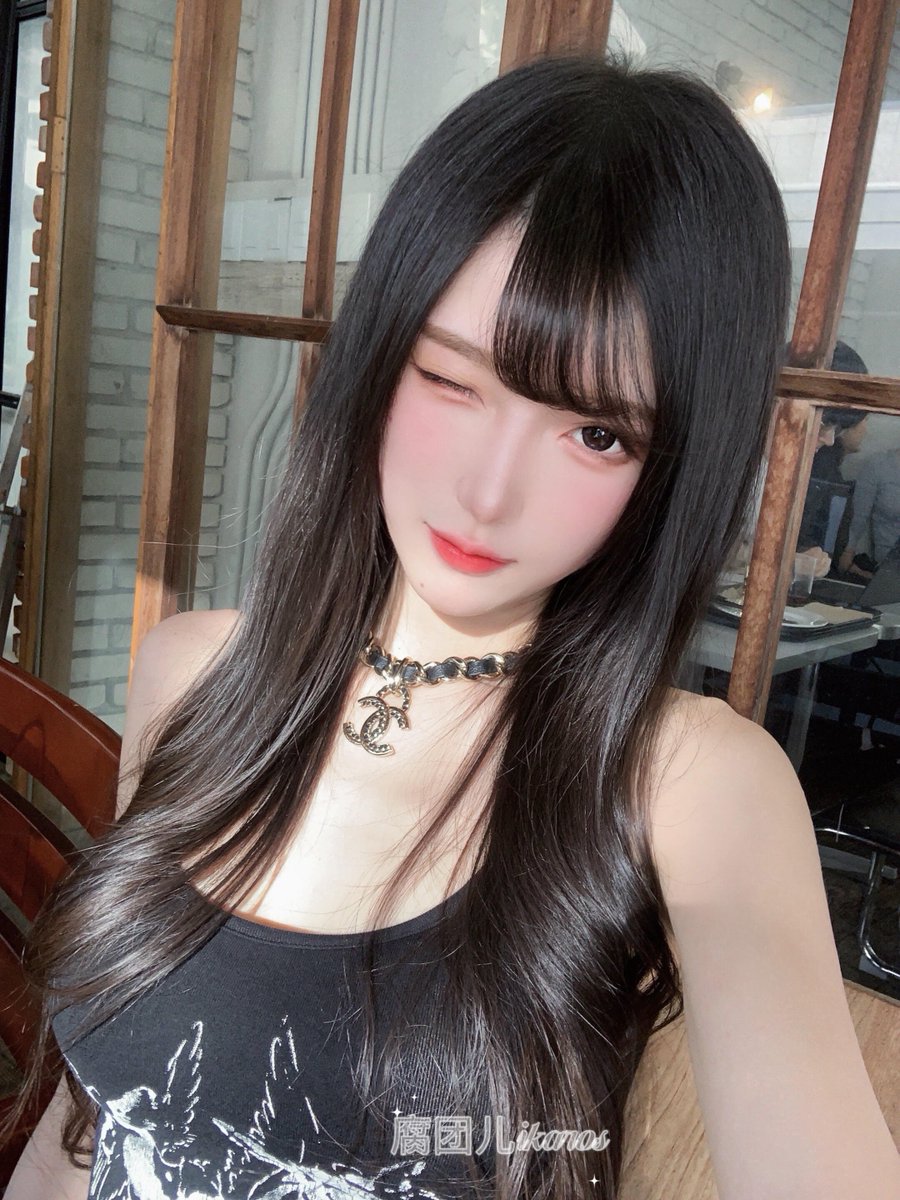 futuaner's tweet photo. 🌙🌕🌕💫 https://t.co/sFvgaGMcGR