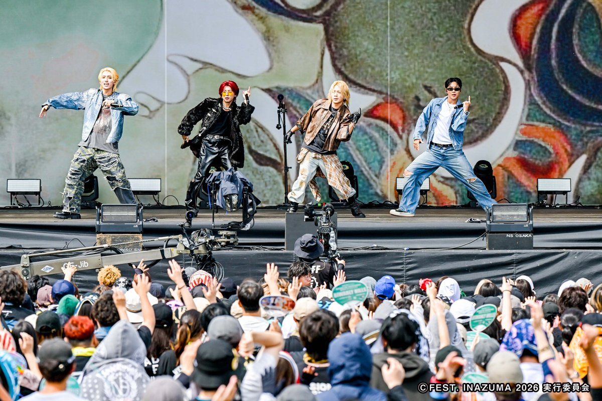 FEST_INAZUMA's tweet photo. ☁風神STAGE☁
OWV
https://t.co/TIVCCYRYXM

▼SET LIST
01 Gamer
02 バチバチ
03 Summer Days
04 LOVE BANDITZ

#フェストイナズマ 
@owv_official #OWV https://t.co/moIBpI2a8Y