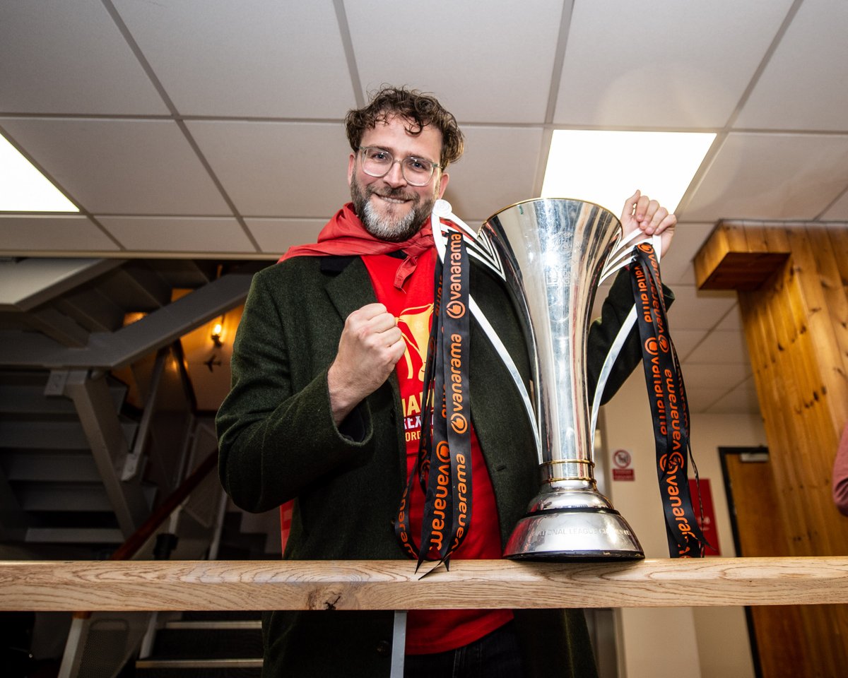 Wrexham_AFC's tweet photo. Wrexham AFC confirm that Humphrey Ker is to step down from the board of Wrexham AFC and as a trustee of the Wrexham AFC Foundation after a highly successful five-year long association with the Club.

🔴⚪ #WxmAFC https://t.co/rVmeU1o3DW