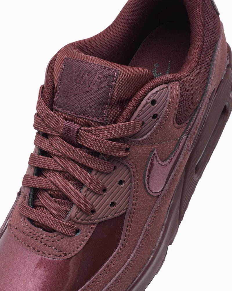 sneakeragenda's tweet photo. 🚨 TE KOOP 🚨
Deze "Mystic Dates" is nog op voorraad. Check of jouw maat er nog bij zit.
🔗 https://t.co/HxmR4R6Dzc
👟 Nike Air Max 90 (WMNS) - Mystic Dates (IV4892-601)
#kotd #mystic #dates #fashion https://t.co/alsC3DljWN