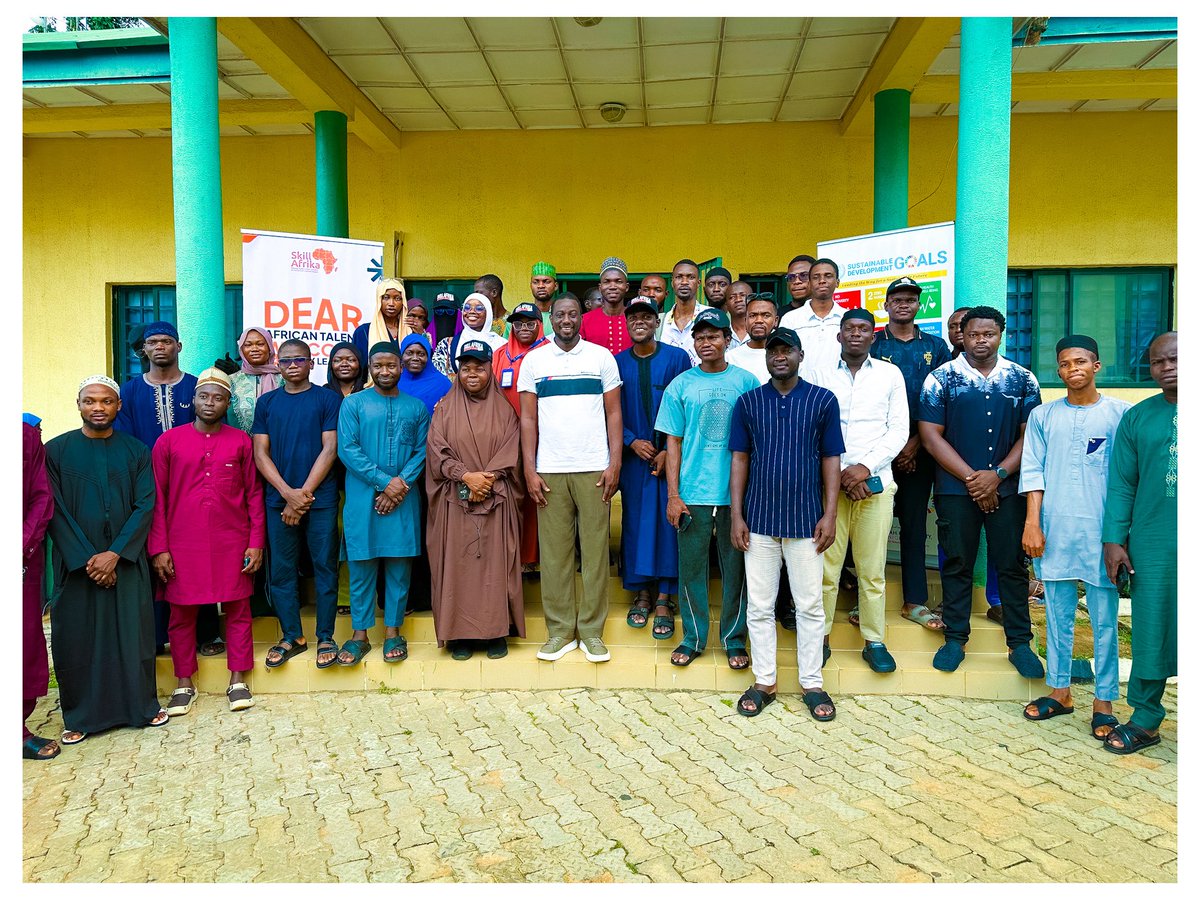 DigitalKwara's tweet photo. SSA ON DIGITAL INNOVATIONS CHARGES YOUTHS TO LEVERAGE GLOBAL TECH OPPORTUNITIES AS SKILL AFRICA LAUNCHES 8-WEEK BOOTCAMP AT AL-HIKMAH UNIVERSITY, ILORIN.

~ Skill Africa Founder, Daud Abiola, Commends Gov. AbdulRazaq’s Investments in HCD and Tech Infrastructure. 

1 https://t.co/FzMiW794Tz