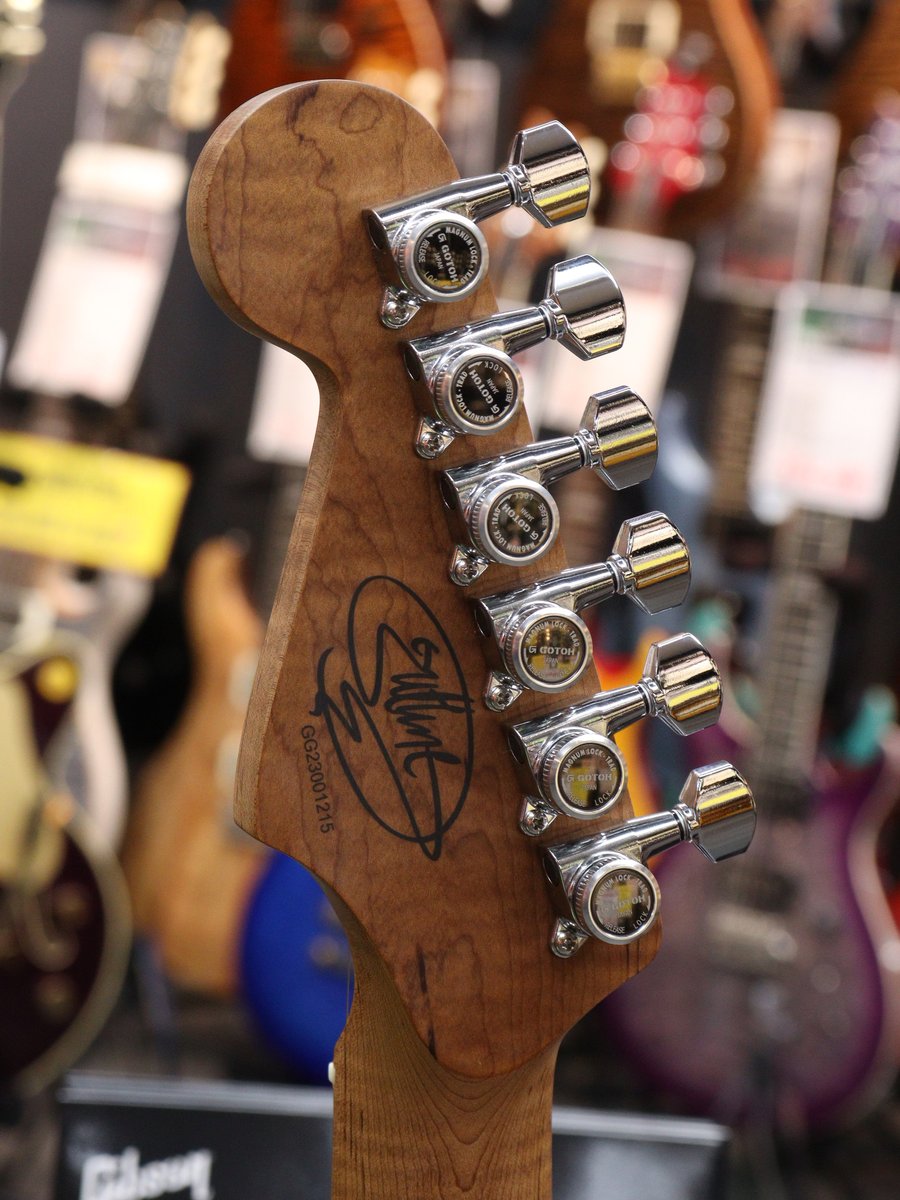 ikeberevole's tweet photo. /
#Charvel 店頭入荷📣🎸
\
USA製
"Guthrie Govan Signature HSH Flame Maple" !✨
ハイポジションへも楽にアクセスできるヒールカットや
豪華なフレイムメイプルが目を惹きます👀
#エレキギター #イケベ #秋葉原 https://t.co/amnSukFZig