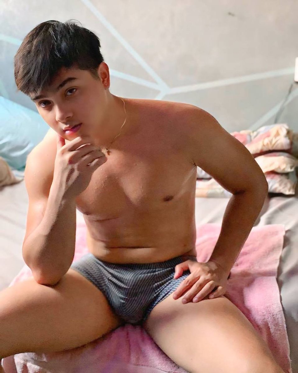 daddyiandaks's tweet photo. Galit na titi ko ayaw mo kase subo!

MORE FREE VIDEOS JOIN HERE 

https://t.co/afotjcmTrh https://t.co/Mpu5EyGFnS