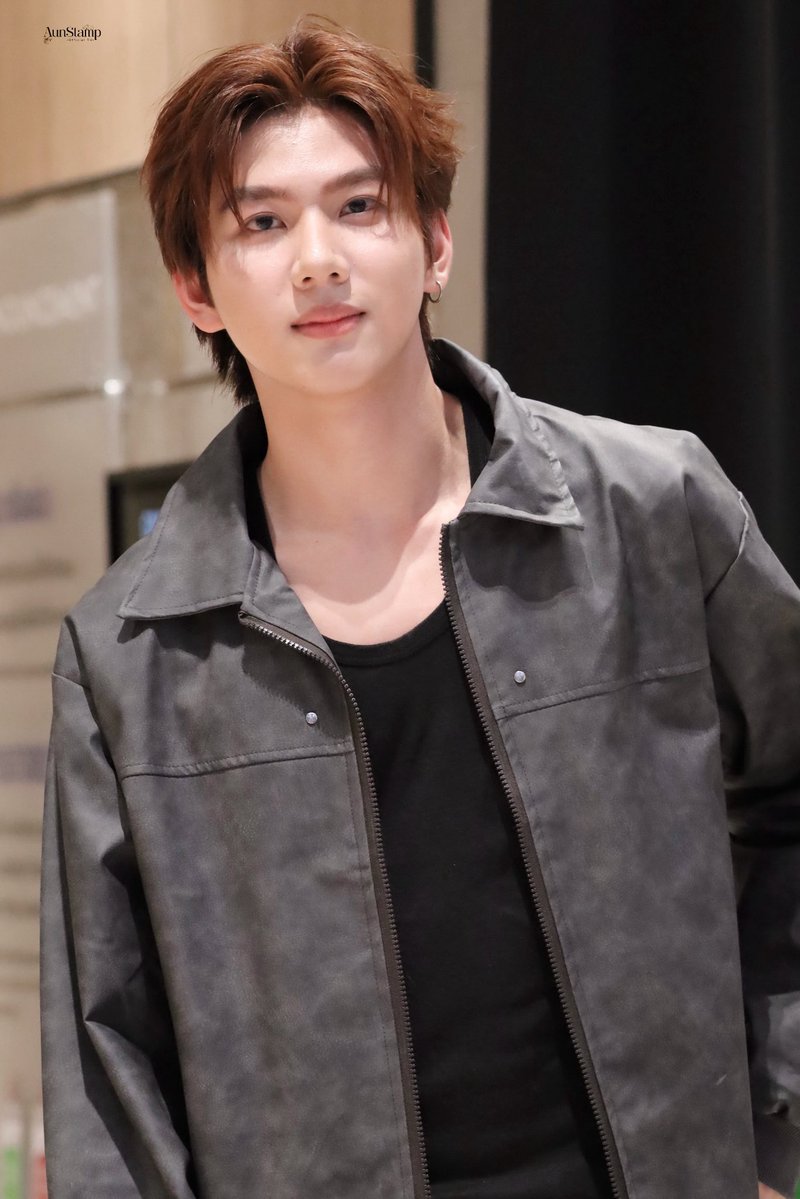 AunStampOFC_TH's tweet photo. คนนิ้คนเท่ มาเล่นกับใจเด็กสาว🥹

UNLUCKYBAE EPISODE8
#UnluckyBaeEP8 #Aunstamp https://t.co/Hv0B7DnKiU