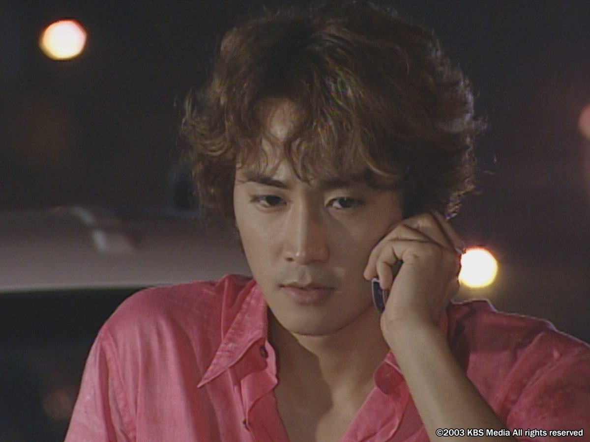 kandora_tvtokyo's tweet photo. 【#韓流朝ドラ６】テレビ東京にて毎週土日あさ6:00

明日10/17(土)は『夏の香り』第31話「すれ違う想い（前編）」を放送です✨

＼届かぬ想いと深まる孤立…すれ違う心💧／

ミヌ（ソン・スンホン）に別れを告げて家に帰ったヘウォン（ソン・イェジン）を、チョンジェ（リュ・ジン）が待っていた。チョンジェは「自分の前では強がらないで欲しい」とヘウォンに話すが、「ミヌのことで苦しむ姿をあなたには見せたくない」と言ってそれを断る。