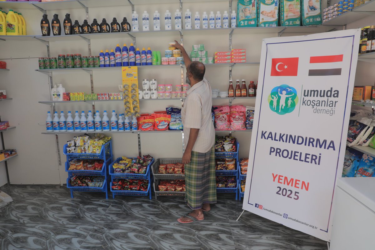 NasSocial_ar's tweet photo. 🛒 Yemen’de Bakkal Projesi

Umuda Koşanlar Derneği desteğiyle Marib ve Hadramut’ta geçim kaynaklarını desteklemek amacıyla bakkal projesi gerçekleştirildi.

#Yemen #GeçimKaynakları #İnsaniYardım https://t.co/CHCiYwhkWv
