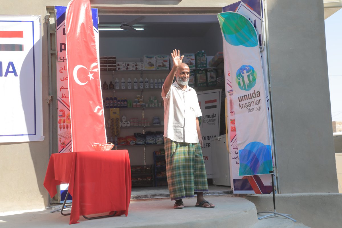 NasSocial_ar's tweet photo. 🛒 Yemen’de Bakkal Projesi

Umuda Koşanlar Derneği desteğiyle Marib ve Hadramut’ta geçim kaynaklarını desteklemek amacıyla bakkal projesi gerçekleştirildi.

#Yemen #GeçimKaynakları #İnsaniYardım https://t.co/CHCiYwhkWv