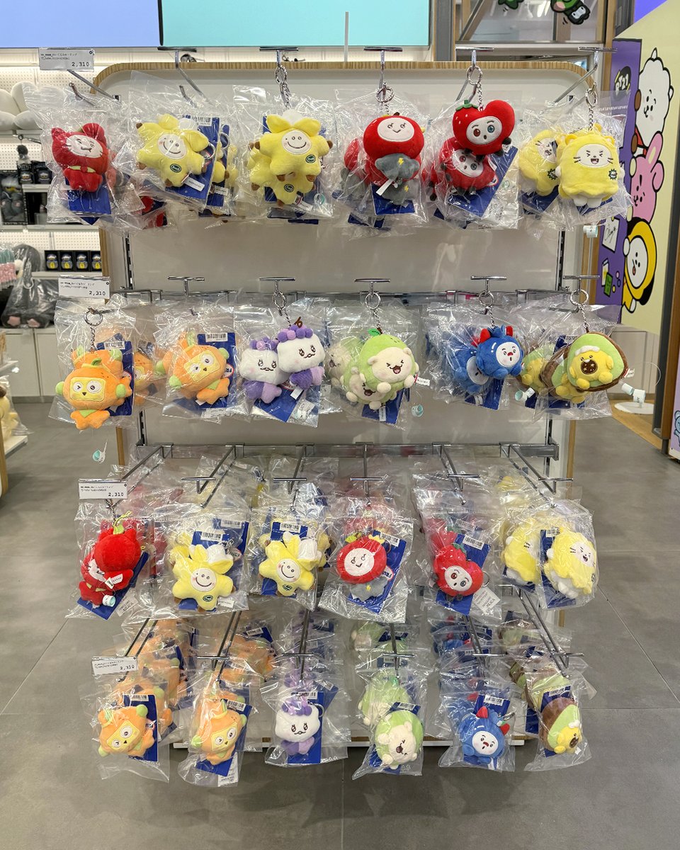 JP_LINEFRIENDS's tweet photo. 【渋谷ストア新商品入荷のお知らせ】

・TRUZ FRUIT FARM

📍LINE FRIENDS SQUARE SHIBUYA
https://t.co/HfqAklBiIQ

#TRUZ #TREASURE #TREASUREMAKER
#LINEFRIENDSSQUARE #SHIBUYA #渋谷 https://t.co/sF4bxX3595