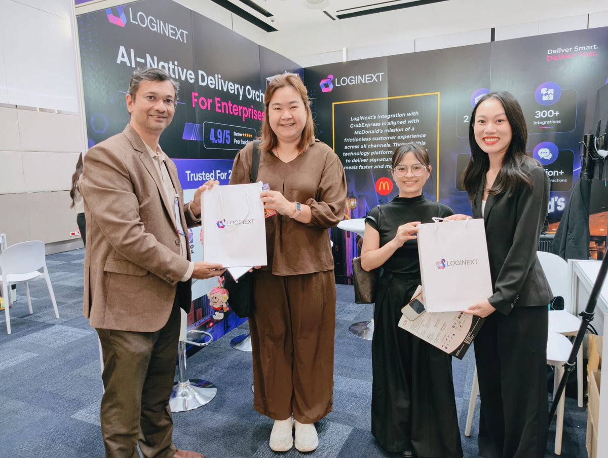 LogiNext's tweet photo. Over the last 48 hours, one thing became crystal clear: moving from traditional logistics to AI-native delivery orchestration is no longer optional for brands looking to scale across ASEAN it’s the competitive baseline.

#AIxEcomSummit #RetailTech #SupplyChainInnovation https://t.co/edmnBdrOZ7