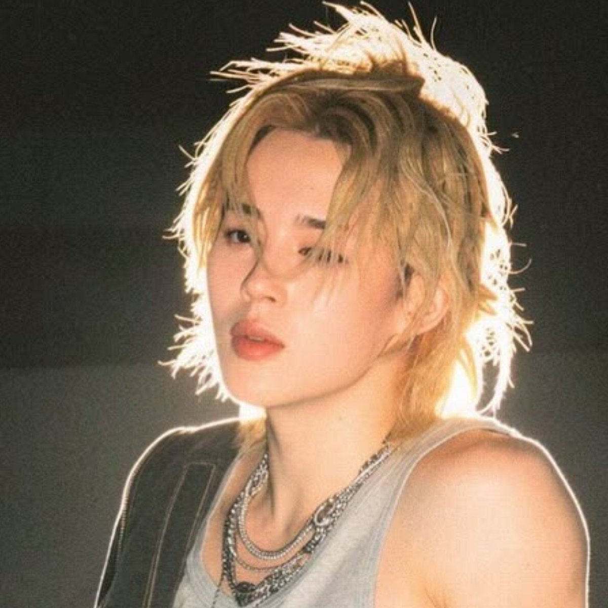 licotaetae's tweet photo. i like my guys looks prettier than women https://t.co/G8yB64KsaV
