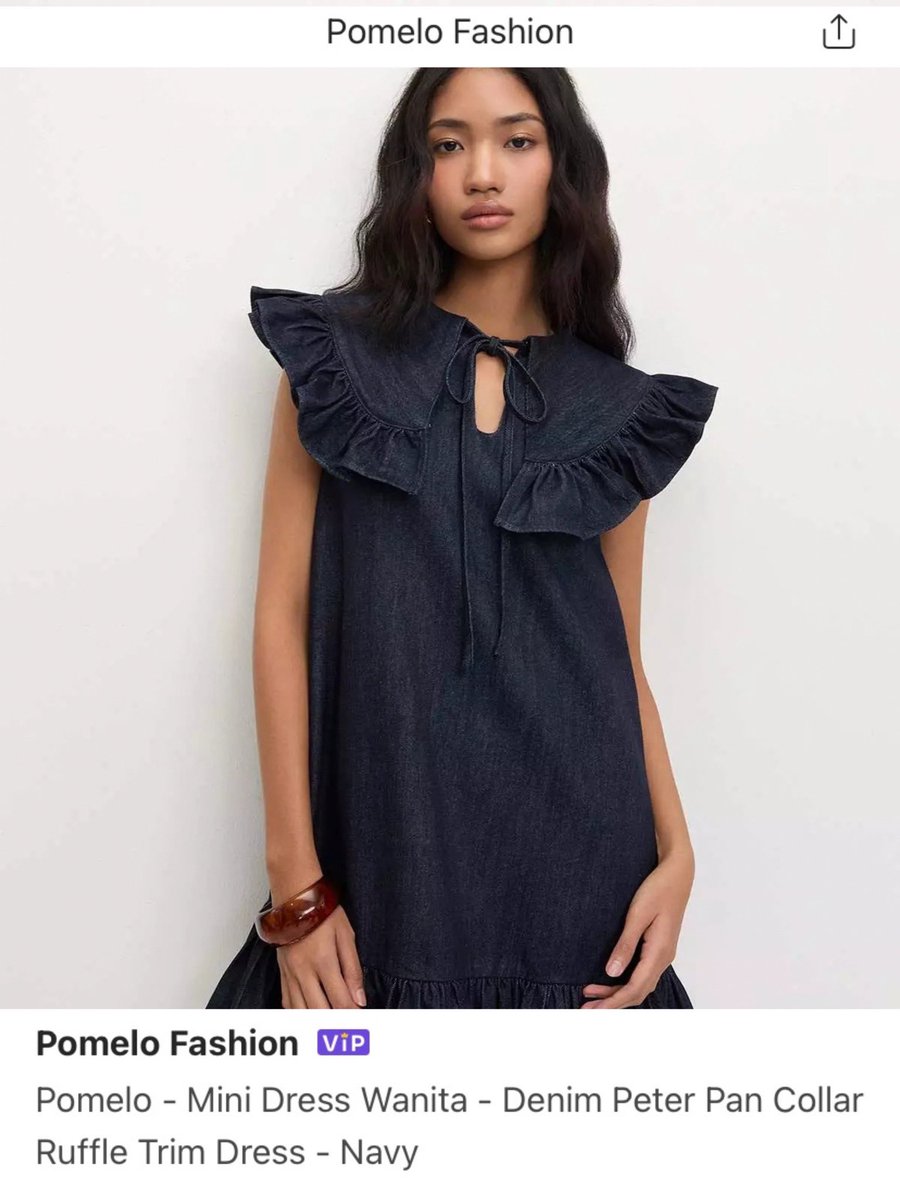 Oldschools_'s tweet photo. Dress yg dipakai Erine (@CErine_JKT48) #DiesVenErine di X: Pomelo - Mini Dress Wanita (Denim Peter Pan Collar Ruffle Trim Dress - Navy) πβ¨
Denim mini dress dari Pomelo warna navy dengan detail Peter Pan collar dan perfectly fits Erine's sweet style ππ€
#Os48 #ErineJKT48 https://t.co/sfat6F72VD