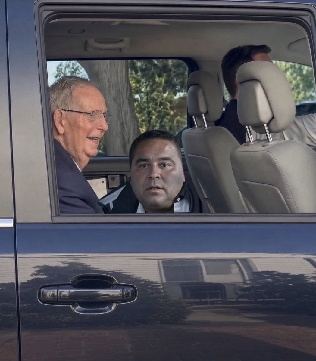 MobstersDaily's tweet photo. Vito? Fuck you doin? https://t.co/OXHvIJWj4B