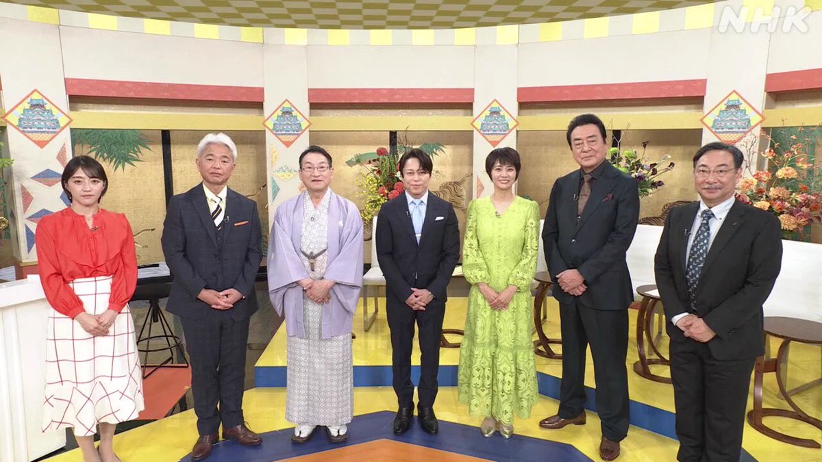 yoshi_nara's tweet photo. この度はお世話になりました。おかげさまで、細部まで見事な「現存12天守をすべて集めたお城ネクタイ」を仕上げてくださいました。さすが銀座田屋さん！これからは、銀座田屋さんのネクタイを締めて、全国へ講演に参ります。どうぞ、関係のみなさまによろしくお伝えください。 https://t.co/1Vxc6NKgN4