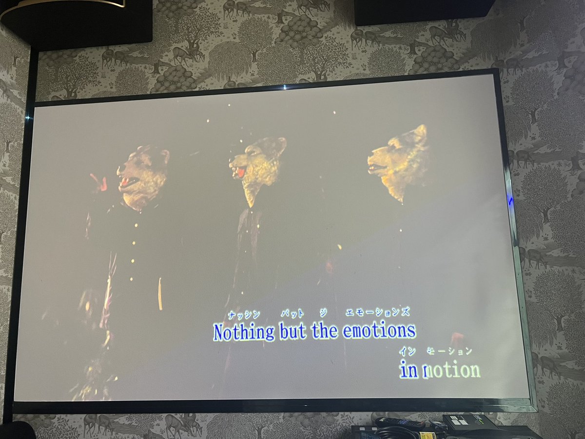 uron_enjoy's tweet photo. 泊まりスマオフまで時間があるので、久々のヒトカラ https://t.co/bz7xeEdp8p