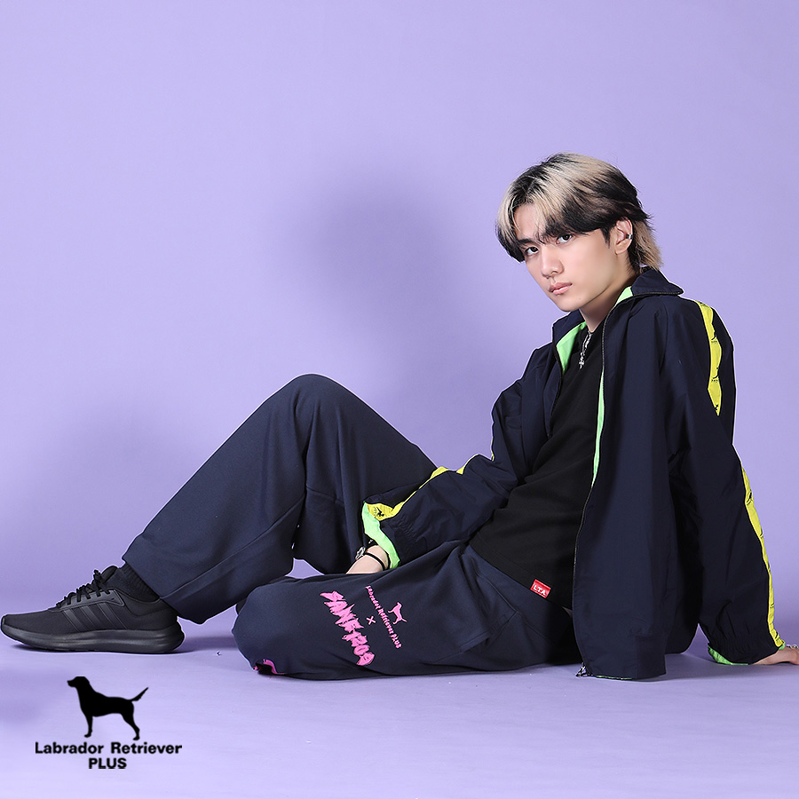 udgcoltd's tweet photo. 高桑真之さんとのコラボアイテムが
大好評予約受付中👍🏻➰🎶

豊富なカラー展開のコラボアイテムをご用意しております🌈

詳細・ご購入はコチラ🛍
https://t.co/KGT1me2NyD
#LabradorRetrieverPLUS #LabradorRetriever #ラブラドールレトリバープラス #ラブラドールレトリバー #高桑真之 https://t.co/ll4zJHKf5W