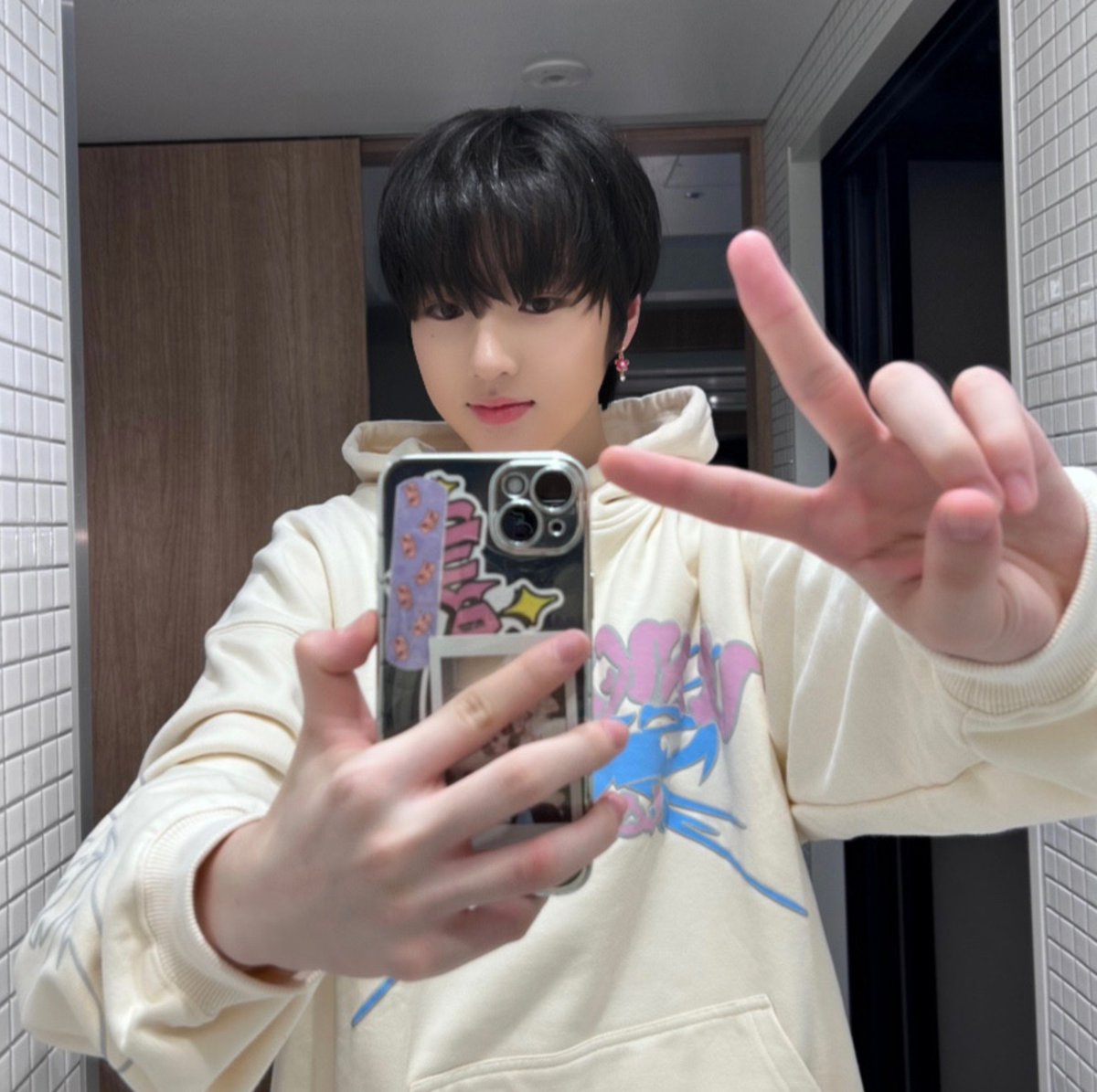 zamgganmanyo's tweet photo. 씨발 후원아동 해적됨 https://t.co/qHBVJRgsI1