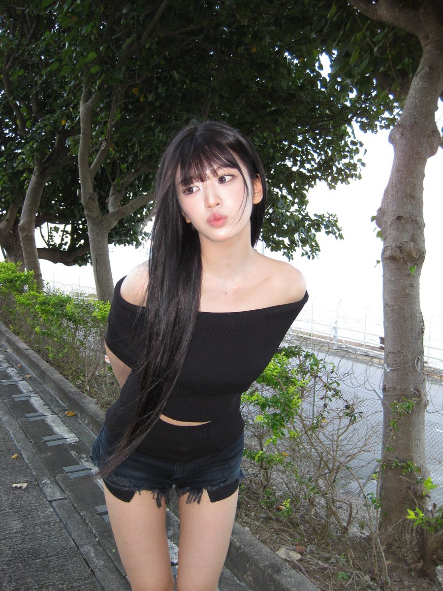 soundtirack's tweet photo. @GELAGATLARA izin drop foto geulisku yah kak https://t.co/ZkbUGxLecy