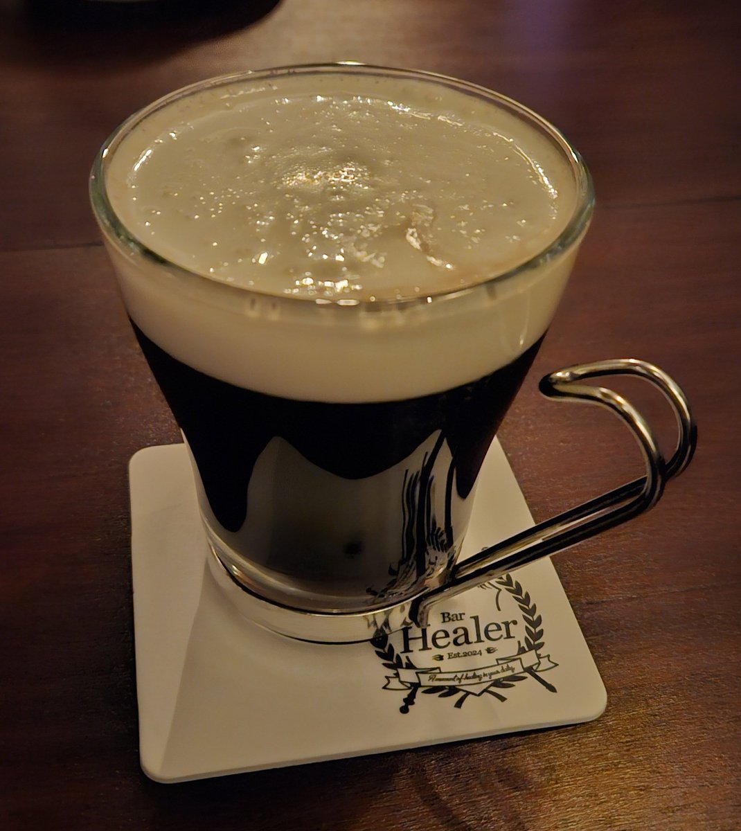 konatu612's tweet photo. ヒーラーさんで飲んだくれてきたのです。激ウマ。 https://t.co/49uip6PRx9