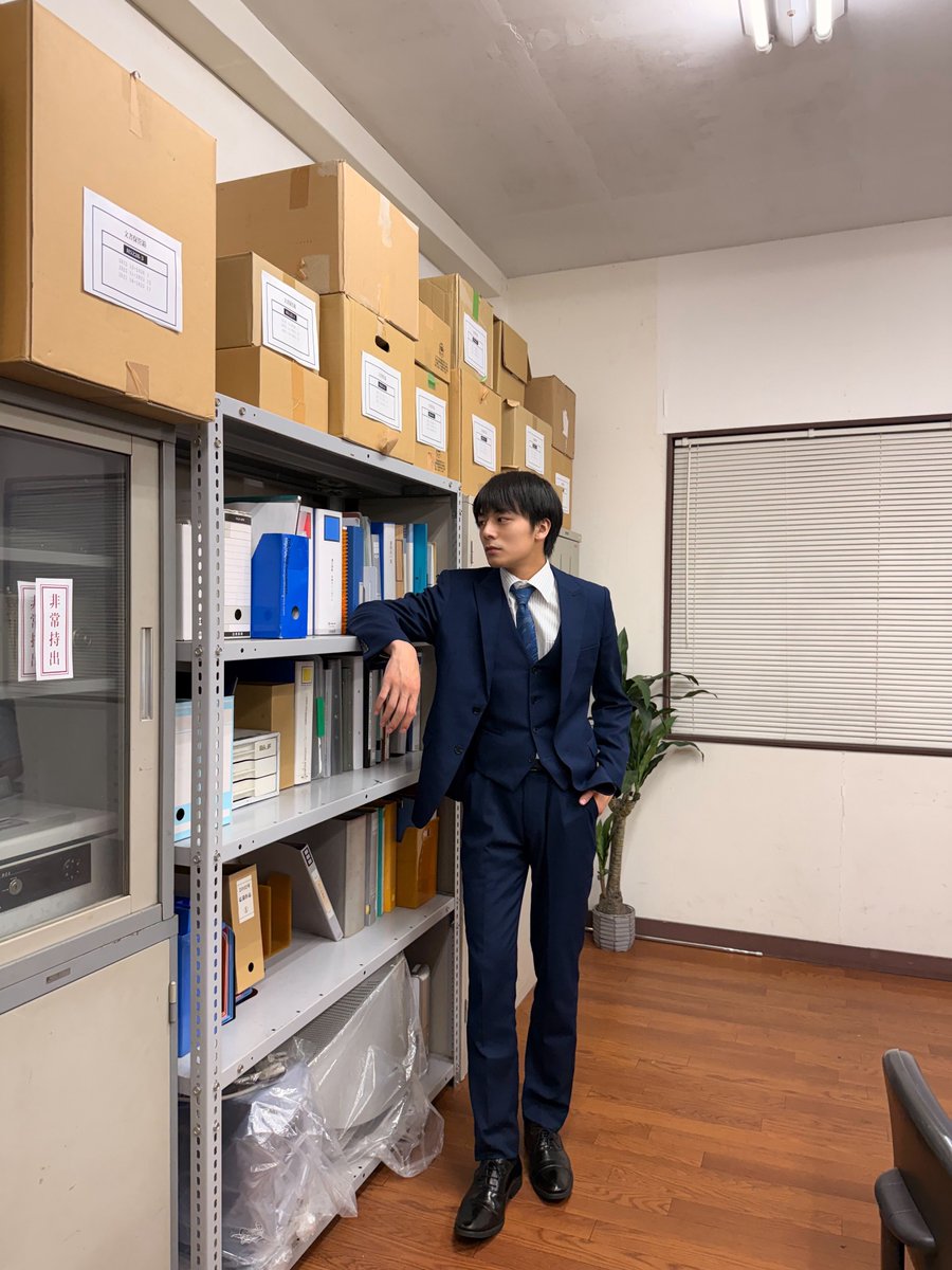 saitoryu616's tweet photo. 塩野全身集。
#キスあと 
#脚が長いので 
#つま先までは写りません
#自画自賛 #人生はポジティブに https://t.co/ClLAaZ5VZ6
