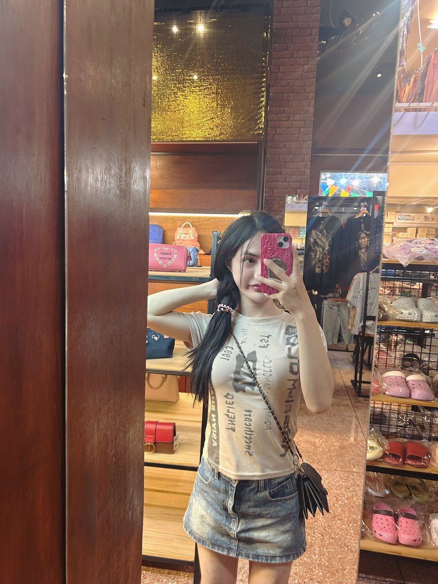 BunnyEngelmdt's tweet photo. ♡#cnx #เชียงใหม่ #สาวสอง https://t.co/GFYzckN1HD