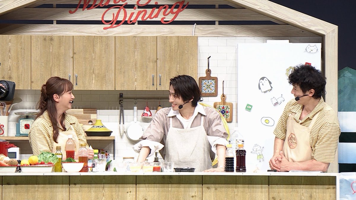 mikittydining's tweet photo. このあと11:00〜放送！
#ミキティダイニング

◆三宅健さん
　苦手な芸能人あるあるとは!?

◆本多大夢さん
　会議中に出てしまう!?
　路己さんだけが知る意外な一面が

◆浜川路己さん
　今年20歳！初めてのお酒で何が!?

◆庄司＆ミキティ
　この夏を振り返る！

放送をお楽しみに！ https://t.co/2b32yIyqPN