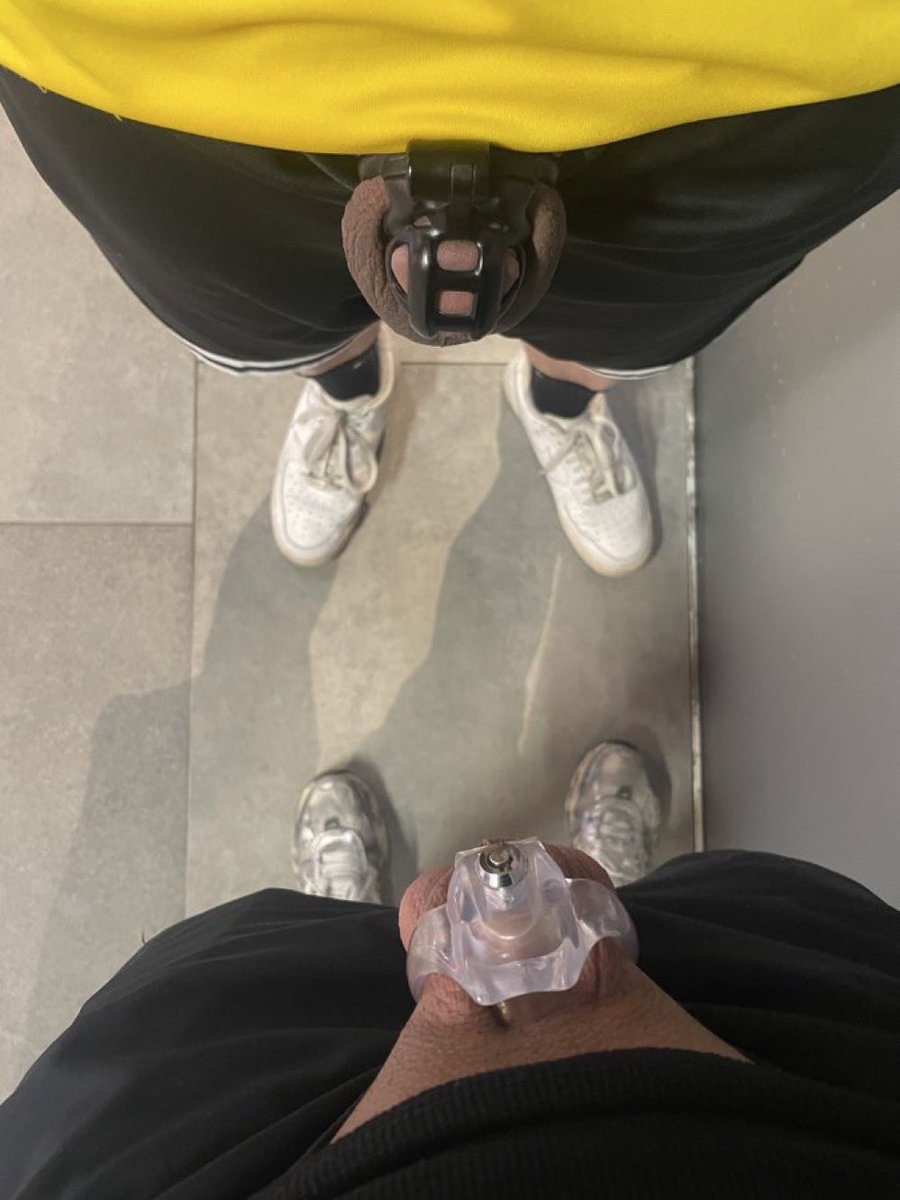 HenryHuang2002's tweet photo. Gặp nhau trong tháng 10 😝 https://t.co/vRNpSbRfeC