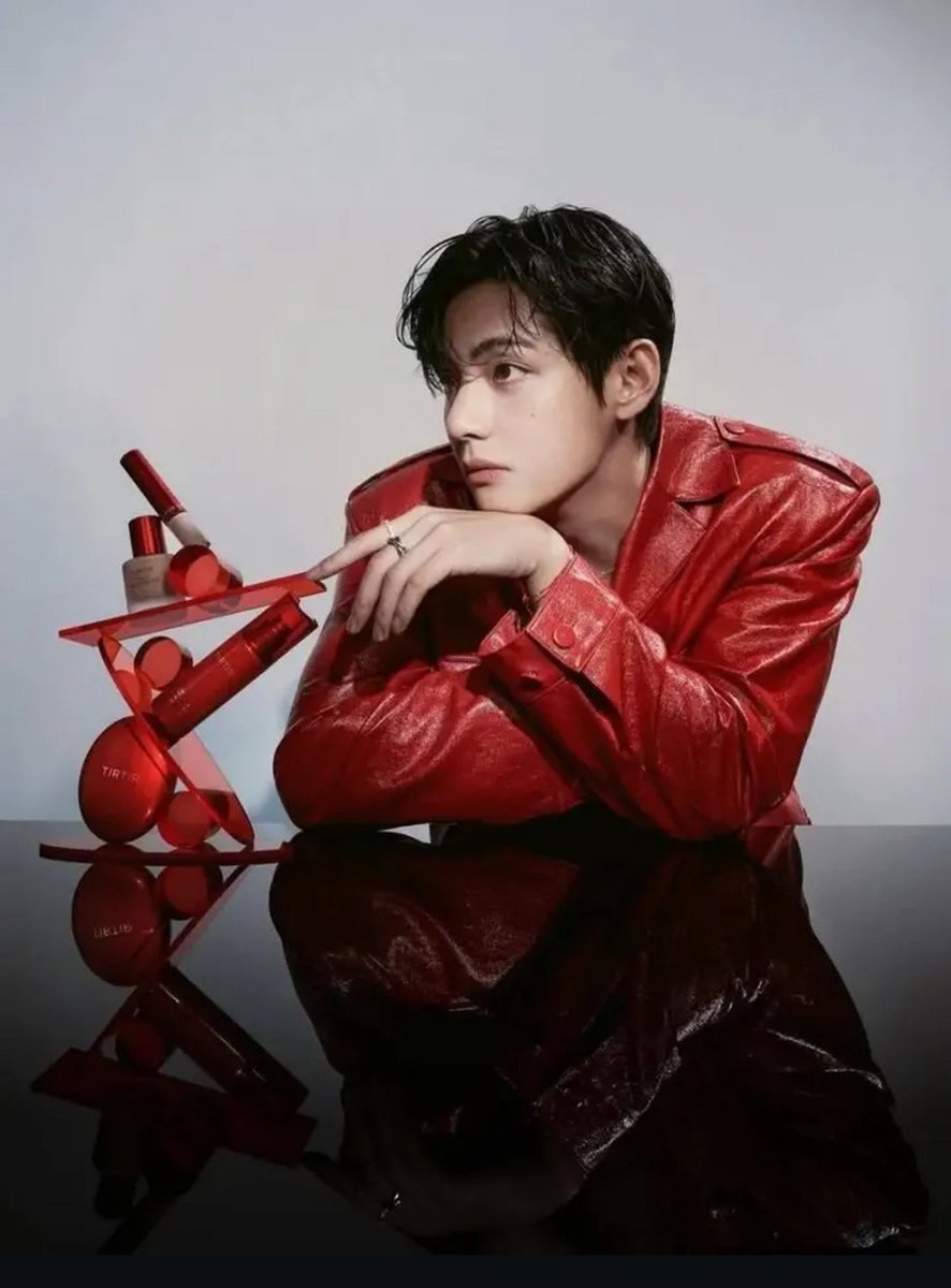 moonpalace1995's tweet photo. 온몸으로 불을 모으심 https://t.co/3cxpgxySn4