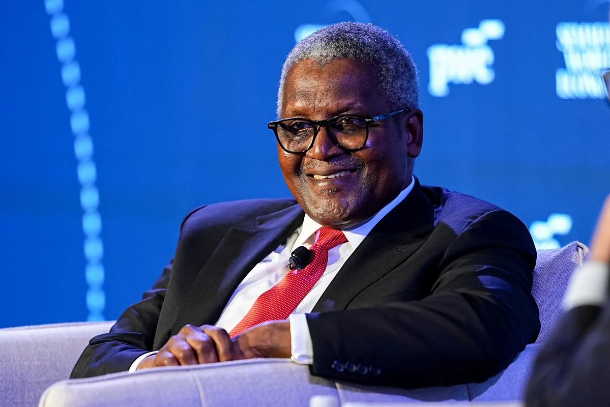 PulseNigeria247's tweet photo. "The IPO is not to raise money, we want the poor people, people like my driver, my cook, your driver, your cook, yourself, your wife, your kids... to have a piece of the action."

- Aliko Dangote https://t.co/bQGfg3y513