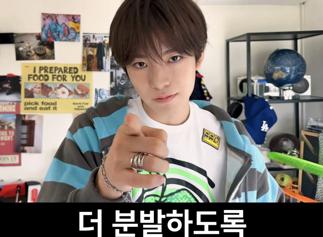 zzo1us2ong's tweet photo. 아니 뭐야.. 개귀여워 https://t.co/NkA0YVOIUm