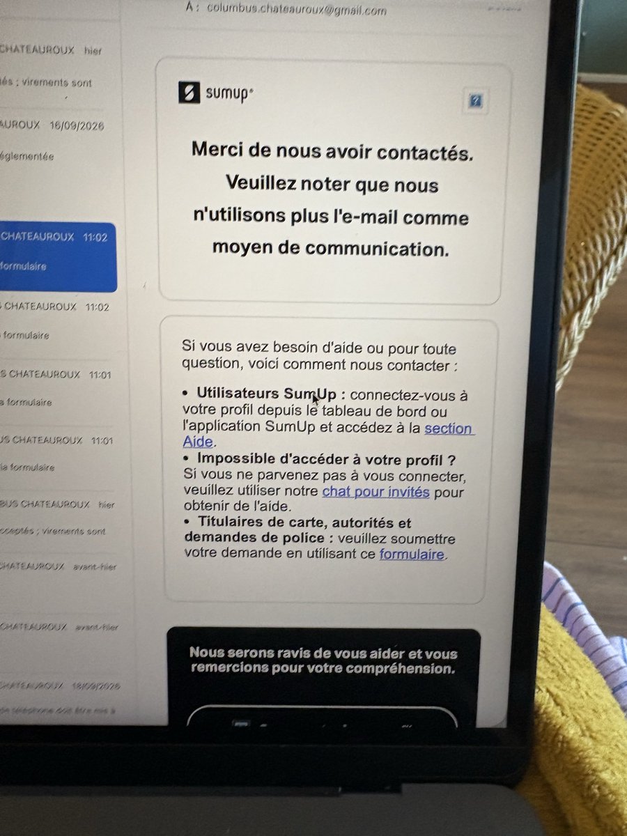 indianMJ's tweet photo. @SumUp Voilà votre service client par mail https://t.co/1INgDz9Ton