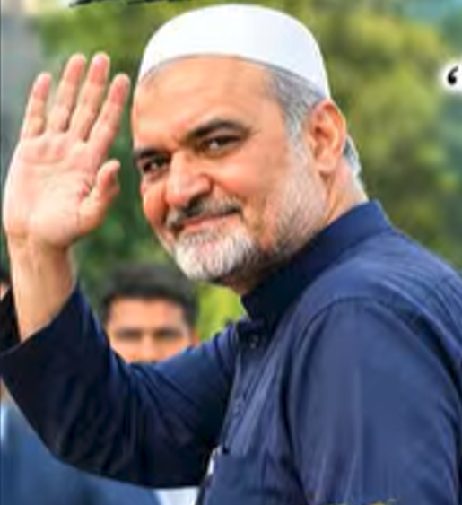 JavedMisbahKhan's tweet photo. زمانہ واقعی بدل گیا ہے۔۔۔۔۔۔ ظالمو!!
پہلے   قاضی   آیا   کرتا   تھا،   اب   حافظ   جا   رہا   ہے ۔ https://t.co/g3lBKnBaza