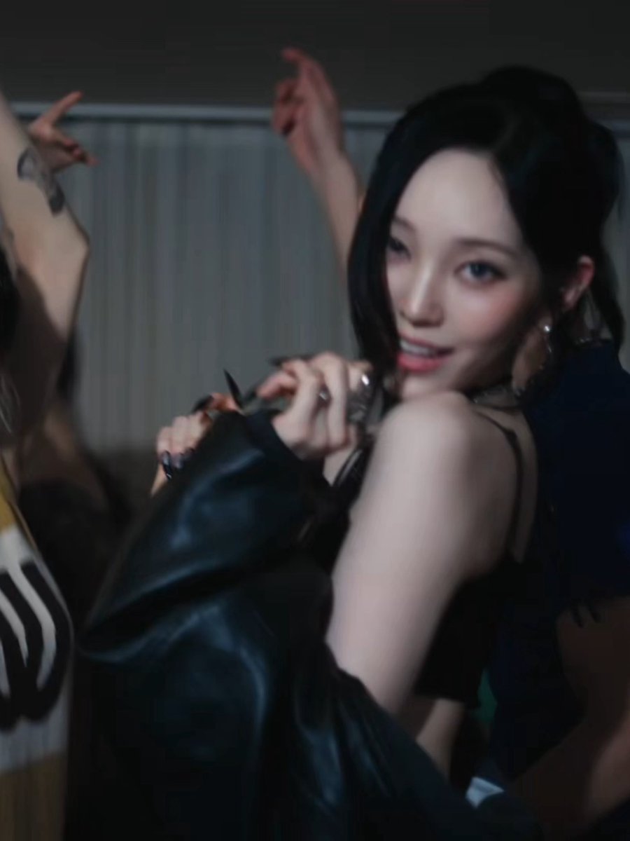 PomeloSeo's tweet photo. 성숙한 여자의 매력이 물씬 풍겨… https://t.co/EUWoXuZ4Gi