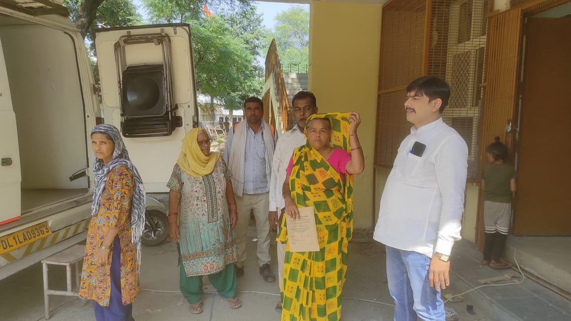 official_NITRD's tweet photo. 25-09-2026 | Ayushman Aarogya Shivir 🩺
An X-ray Van-based TB screening camp was conducted at AAYM Tigri Dispensary.
👥 Total screened: 55
👨 Male: 26 | 👩 Female: 29
🩻 X-rays: 37 | Abnormal: 7
🩸 Sugar & BP tests: 48 each
🧪 Cy tests: 8
#TBMuktBharat #TBScreening https://t.co/JPjeI4aORf