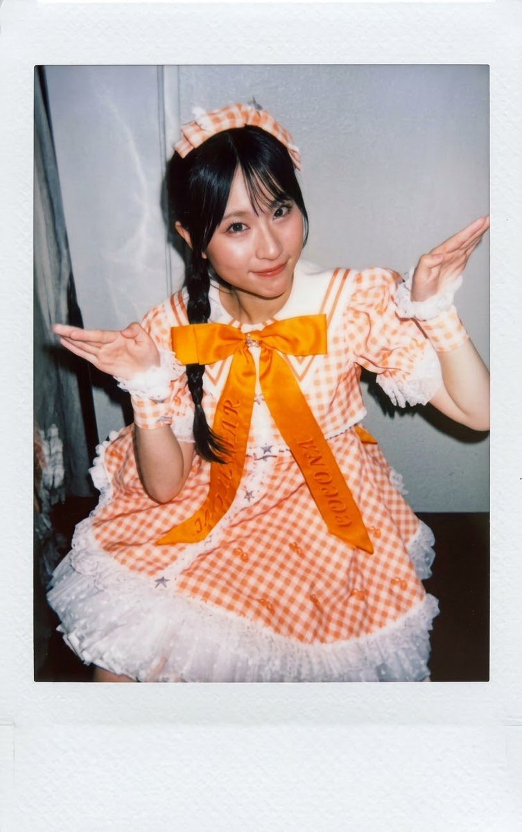 C6Kopi's tweet photo. 飛行機にゃんこ🧡✈︎
かわいくて最高😘

リボンに名前！すごく素敵😊

“こぴー”って、名前呼んでくれたのすごく嬉しかった〜😆

#新井心菜 #MORESTAR 
#もあすた  #ここにゃんここに召喚 https://t.co/gnUAb9lFzC